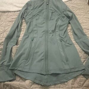 sea steel Lululemon Define Jacket
Only wore once!